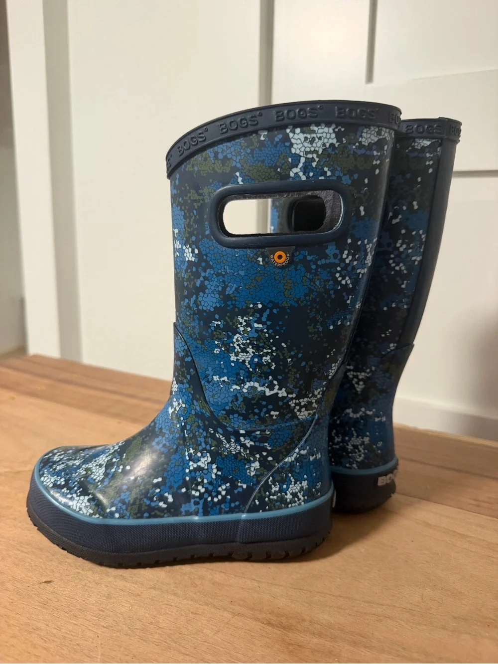 Bogs Kids Blue Camouflage Splash Rain Boots